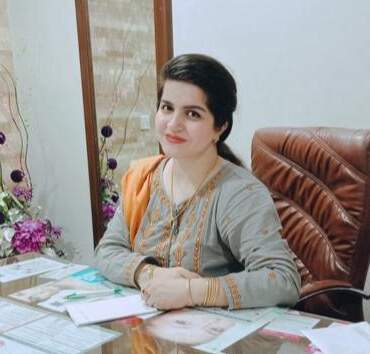 dr faiza nabeel best doctor in pakistan